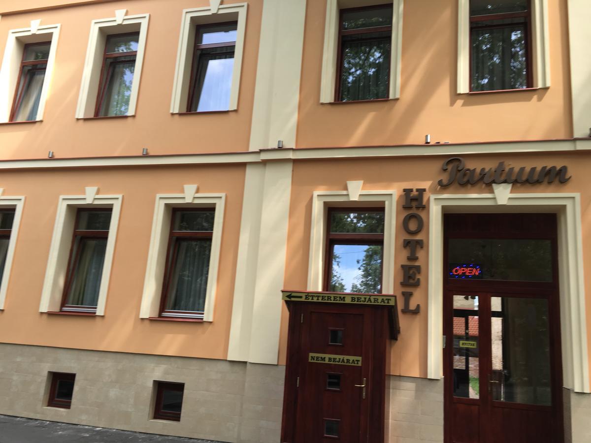 Partium Hotel Szeged Exterior photo